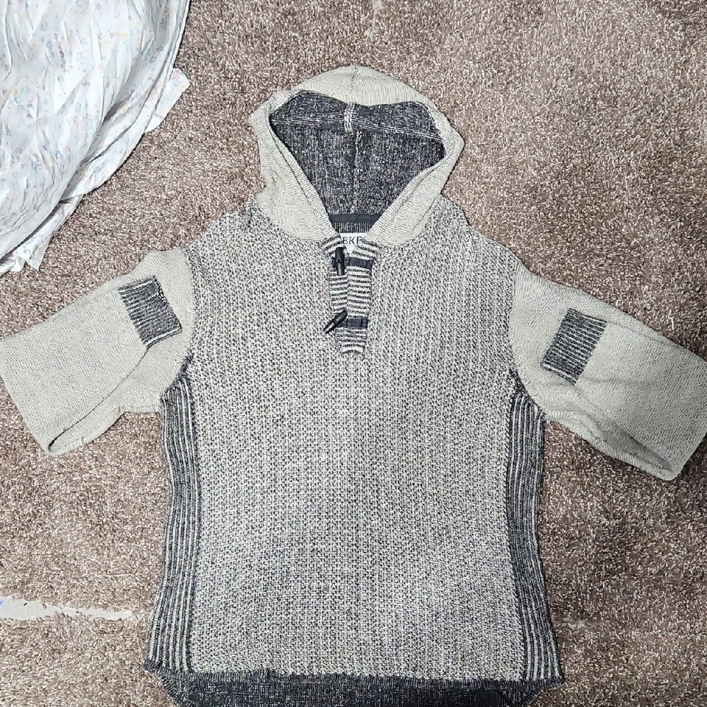 BKE Two-Tone Hooded SweaterNWOT